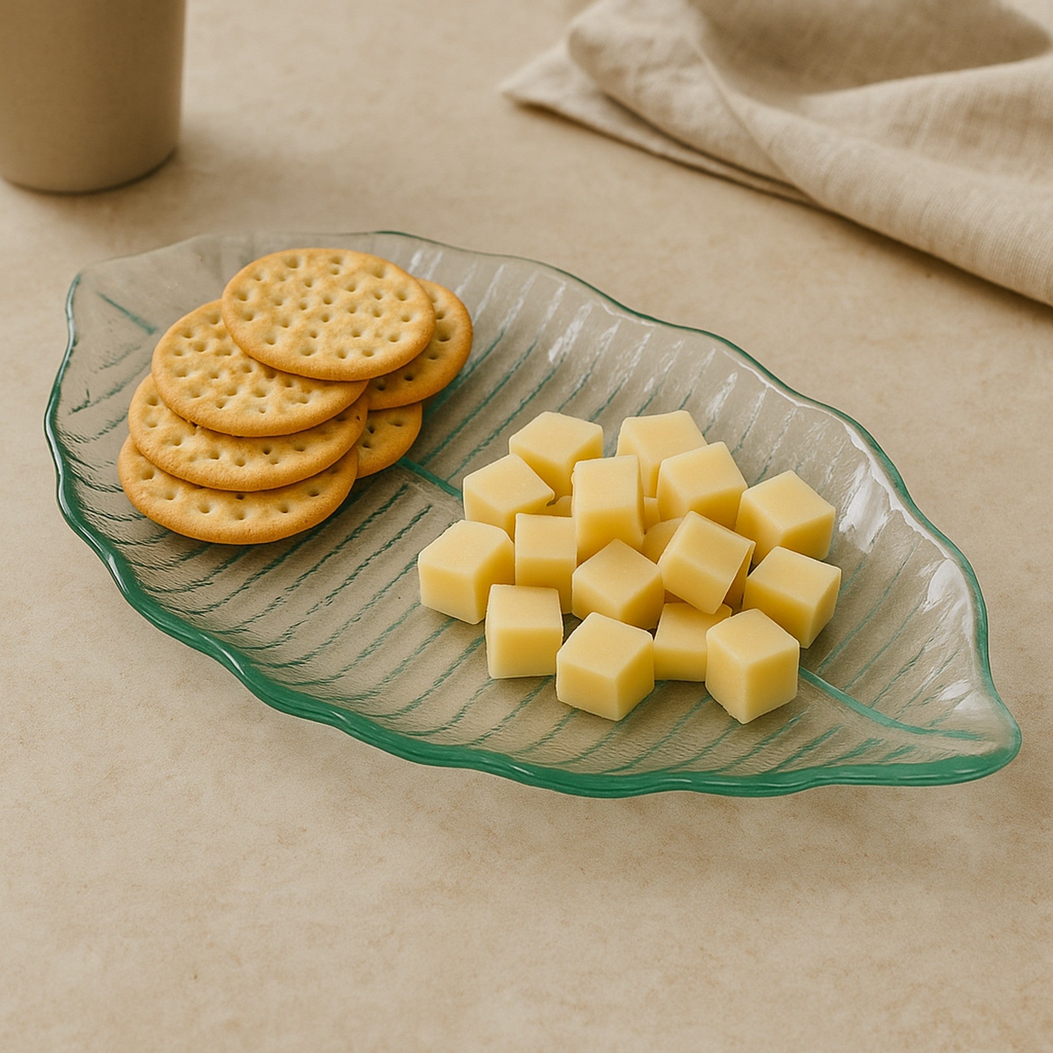 REGENT LEAF PLATTER BUBBLE GLASS - MEDIUM
