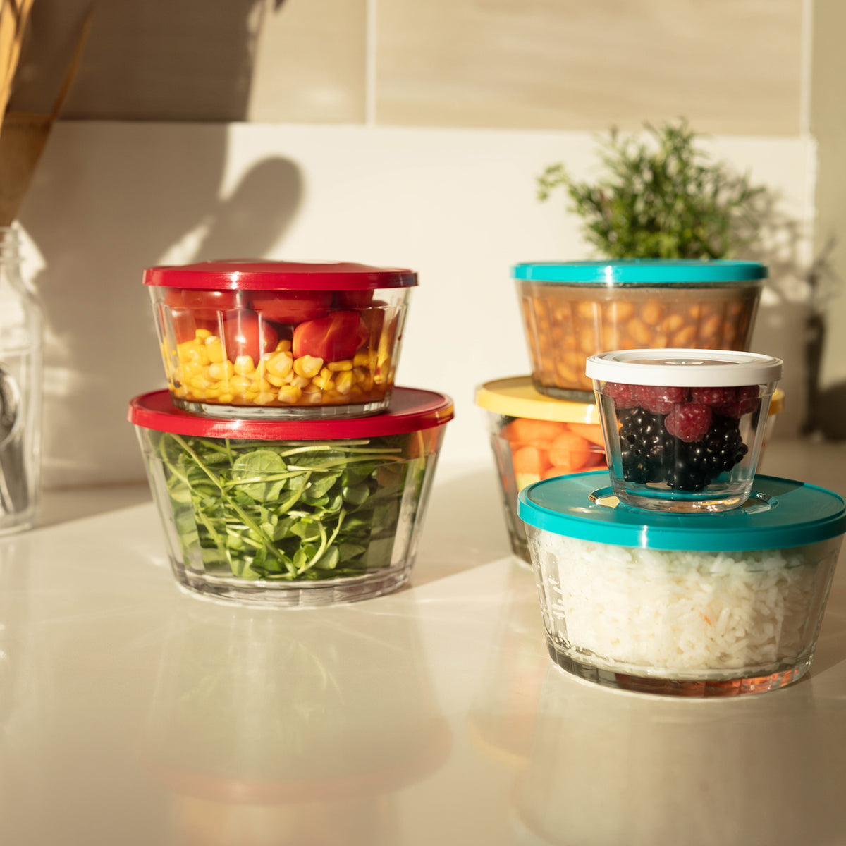 NADIR AMERICANO MEDIUM BOWL WITH 3 COLOURED PLASTIC LIDS, 350ML