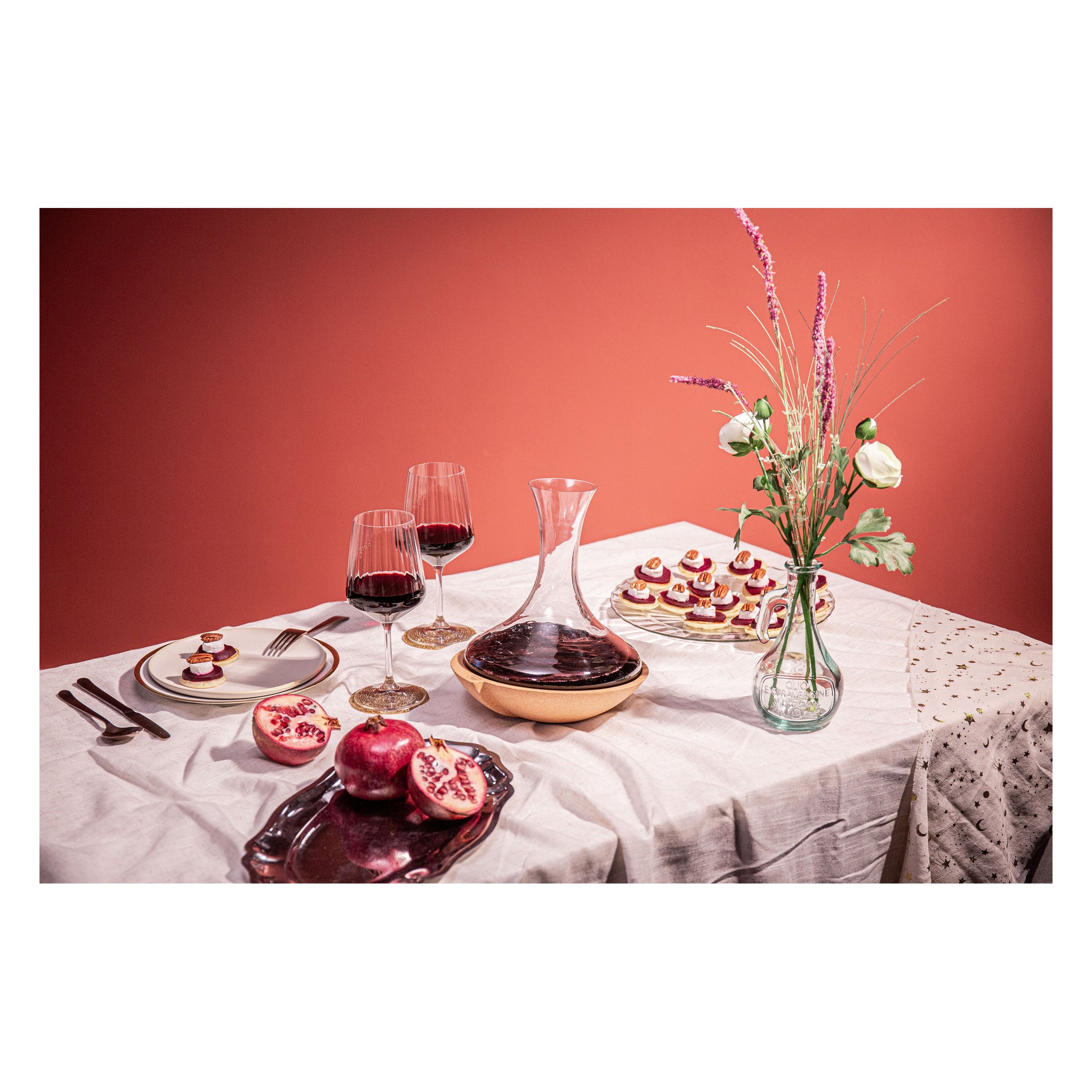 VACU VIN SWIRLING WINE DECANTER