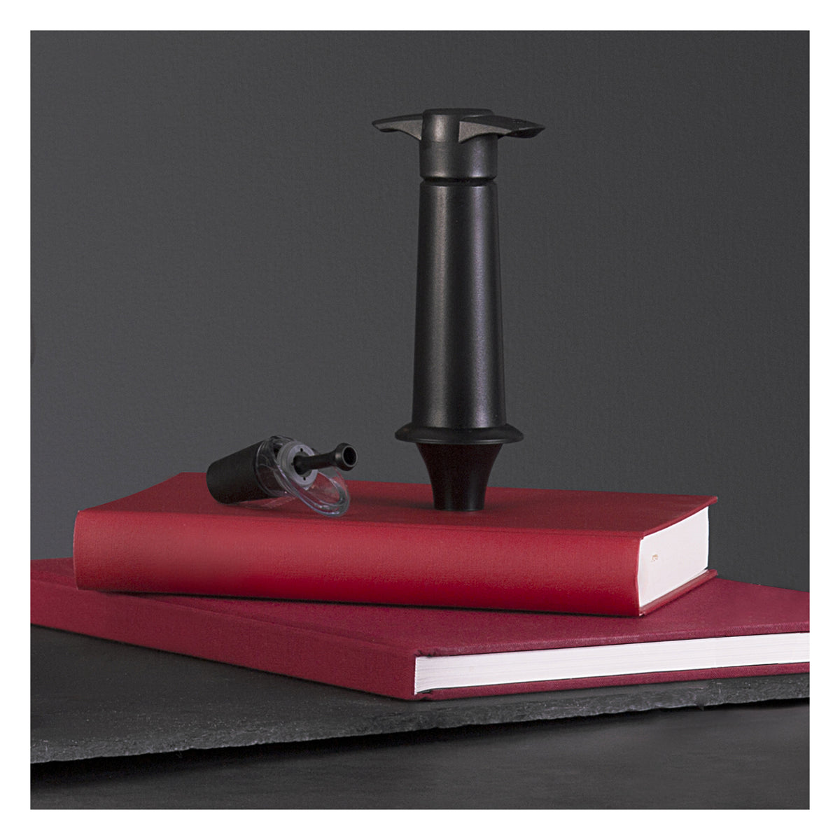 VACU VIN WINE SERVER & STOPPER BLACK 2PK