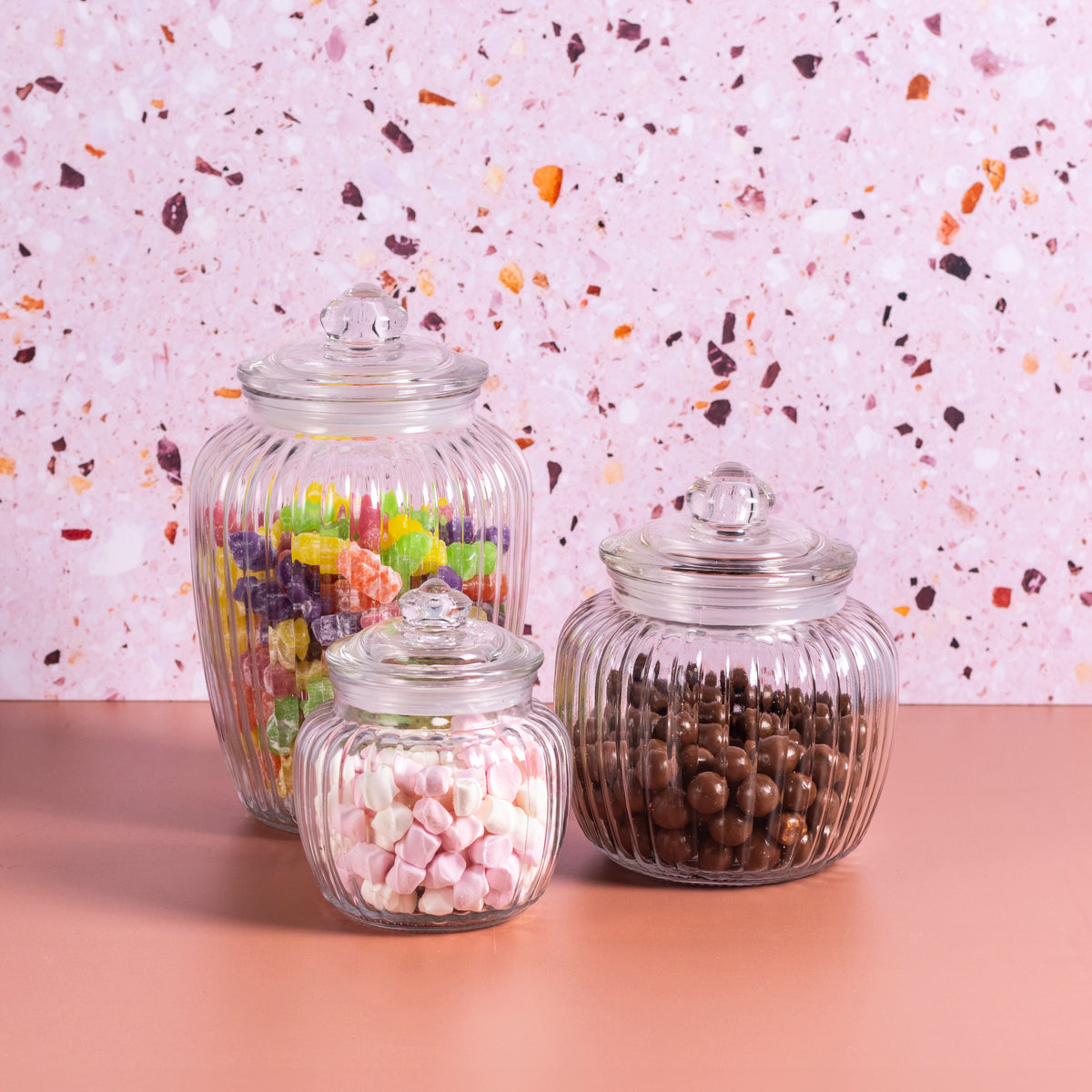 REGENT ROUND RIBBED GLASS JAR WITH GLASS LID, 1.5L