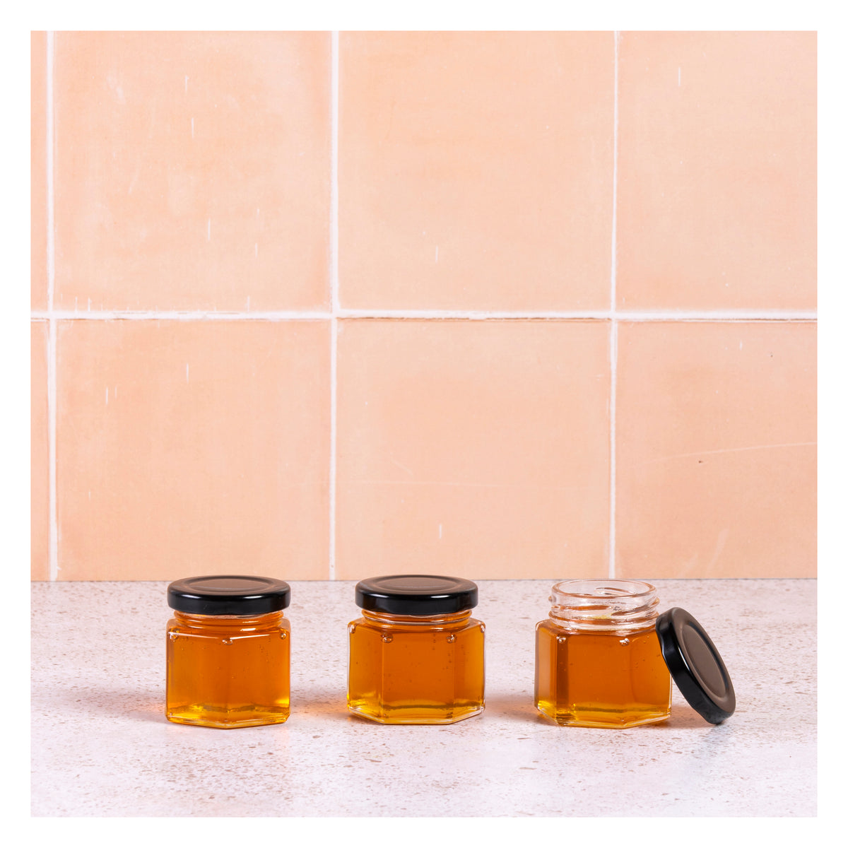 REGENT GLASS HEXAGONAL JARS WITH BLACK LIDS 12PK, 60ML