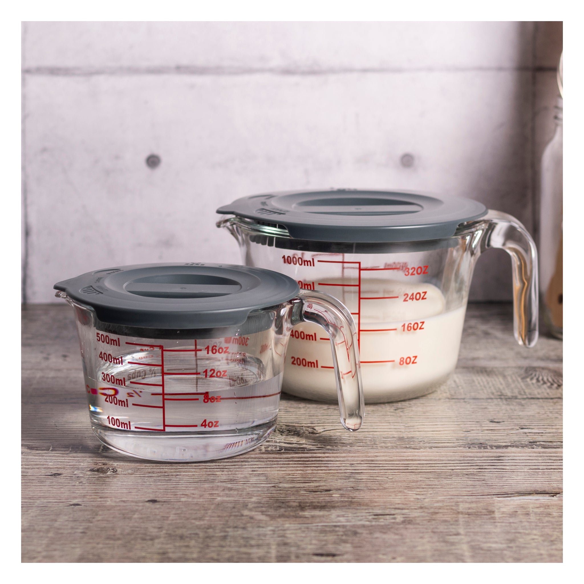 CONSOL PALMA MEASURING JUG BOROSILICATE WITH GREY COVER, 500ML