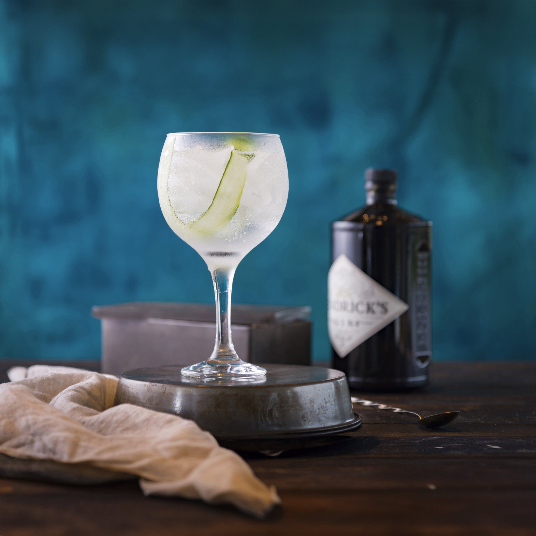 NADIR STEMMED GIN GLASS, 600ML