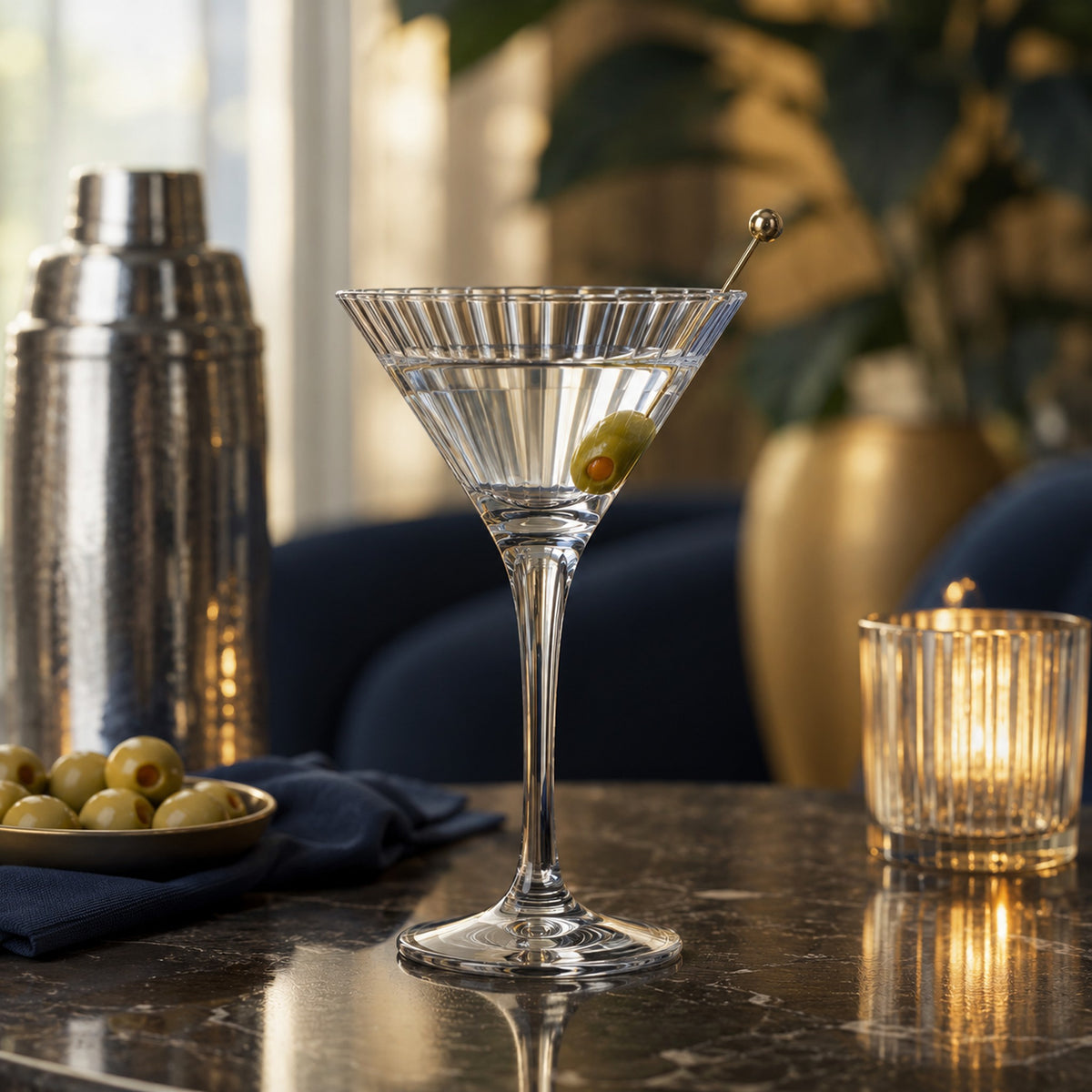 NADIR FIORE STEMMED MARTINI GLASS, 250ML
