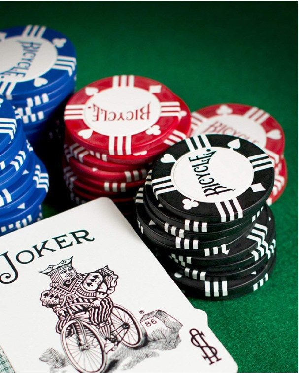 BICYCLE 8 GRM CLAY POKER CHIPS 50PK