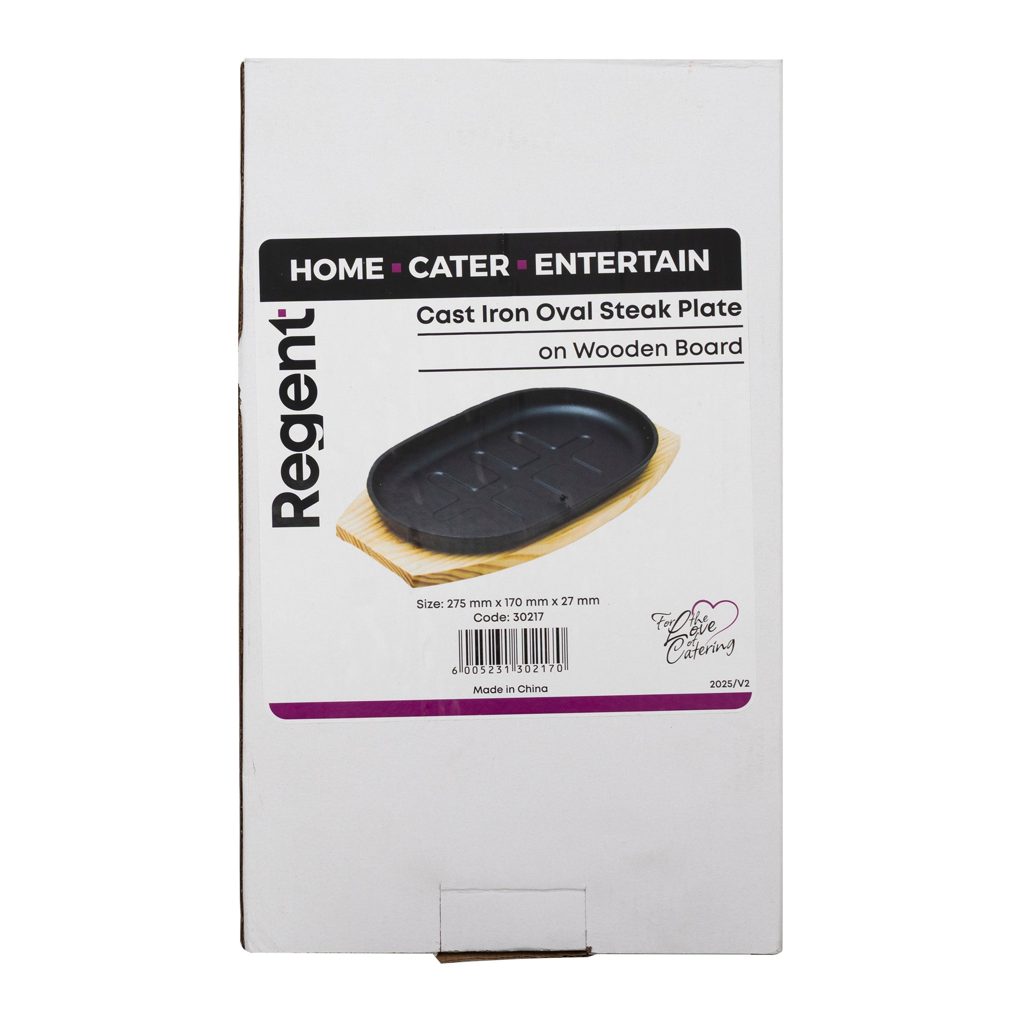 REGENT CAST IRON OVAL STEAK PLATE ON A WOODEN BOARD 275X170XMM