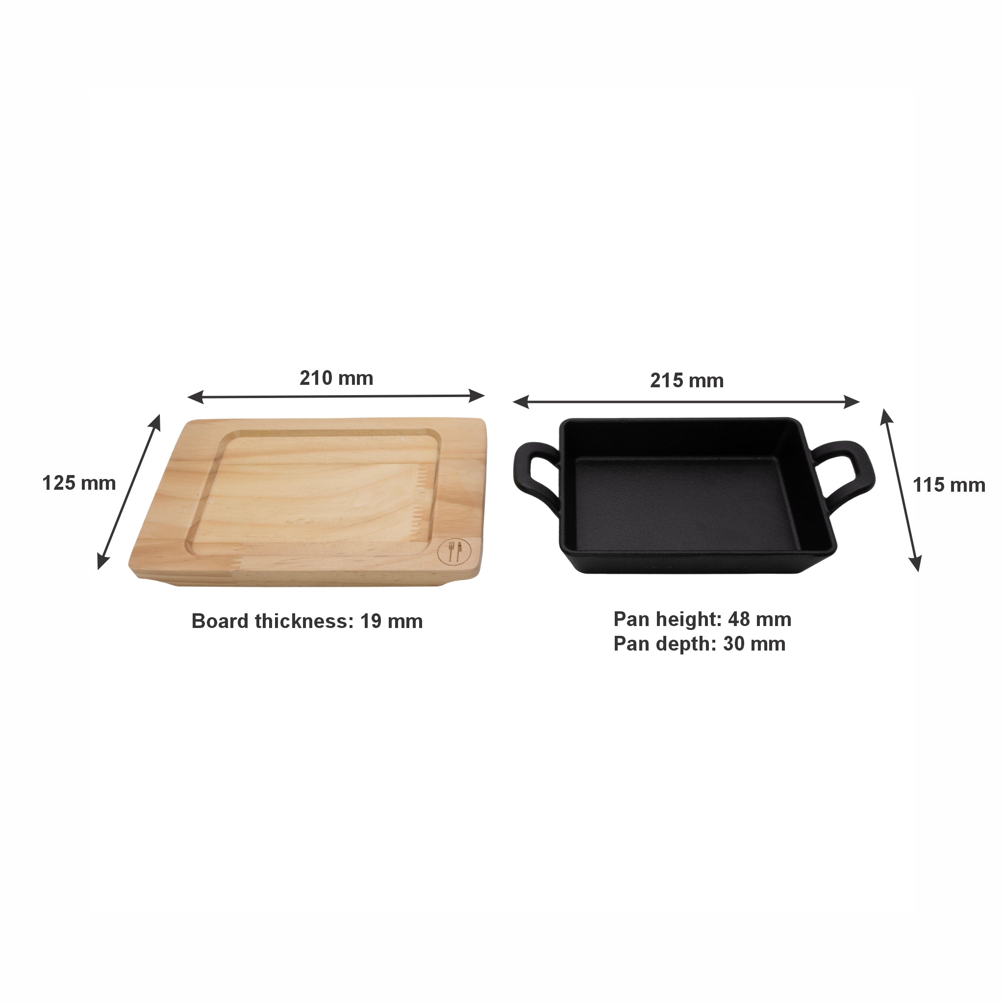 REGENT COOKWARE CAST IRON RECTANGULAR PAN WITH 2 HANDLES ON A WOODEN BOARD, 215/160X115MM