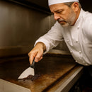 REGENT ANGLED GRIDDLE SCRAPER ST STEEL WITH BLACK PP HANDLE, 240MM