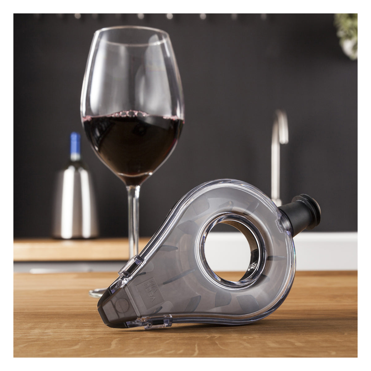 VACU VIN TRANSPARENT WINE AERATOR
