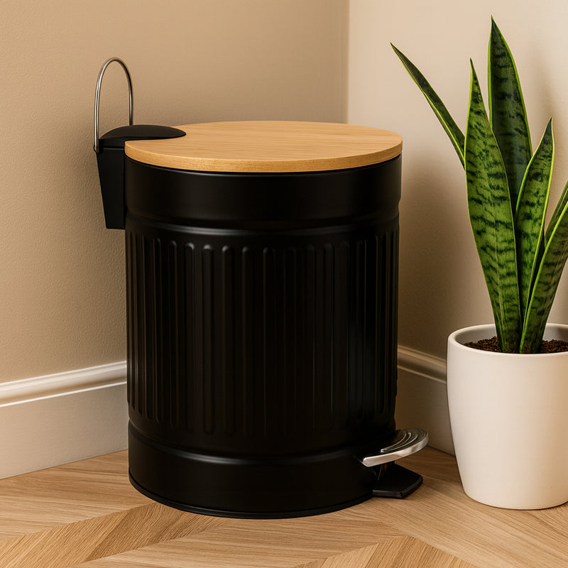 REGENT DUSTBIN STAINLESS STEEL BLACK WITH BAMBOO LID, 5L