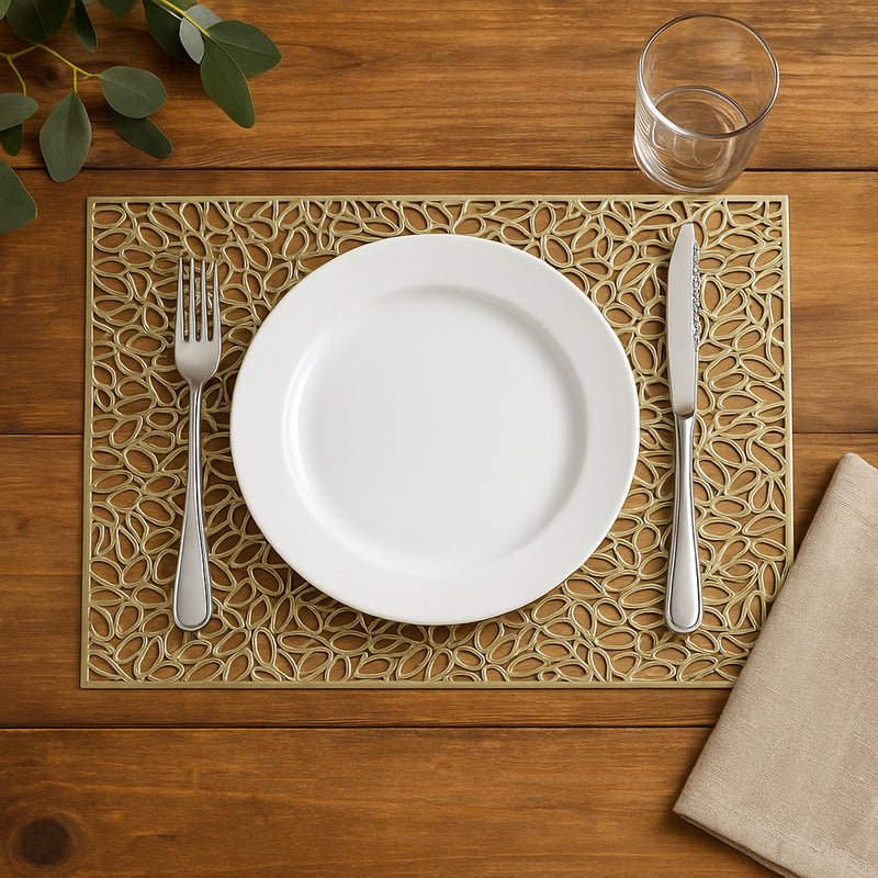 REGENT PLACE MATS PRESSED GOLD PVC 4PK ROLL, 300X450MM