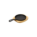REGENT COOKWARE CAST IRON FRYING PAN WITH HANDLE ON BIRCH WOOD BOARD, (225X130MM:DX15MM)